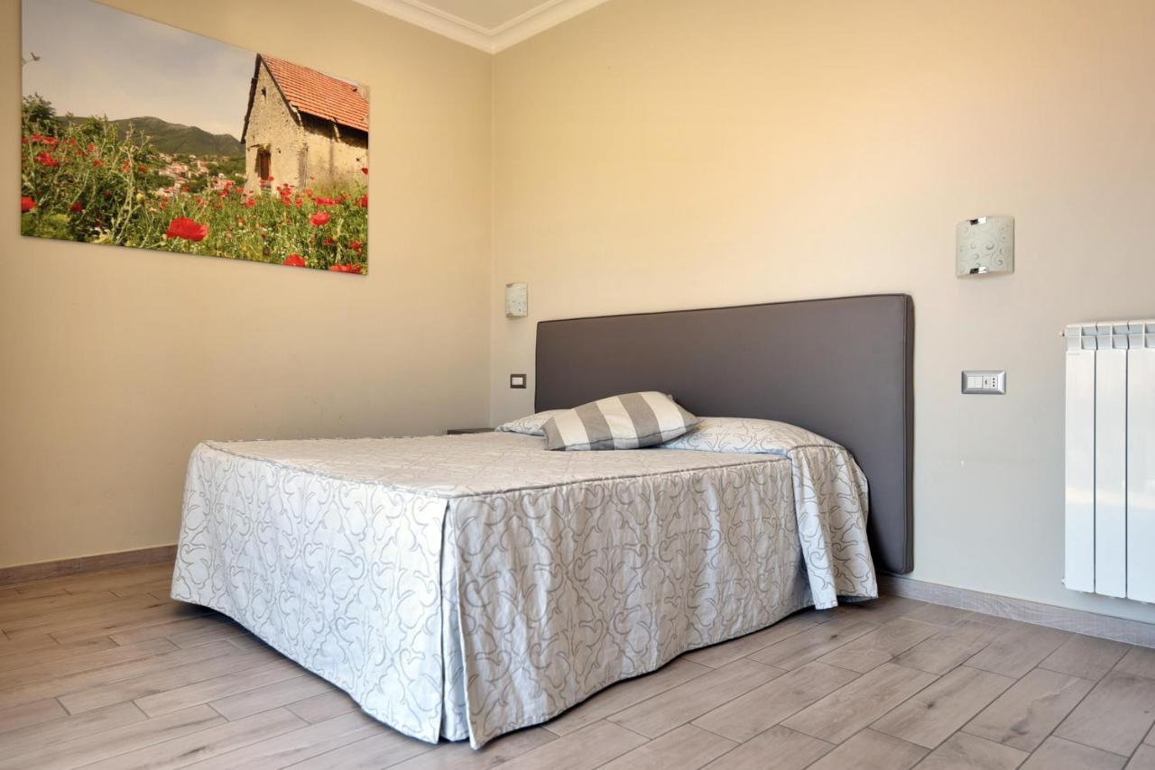 Relais Milo Hotel Аджерола Екстериор снимка