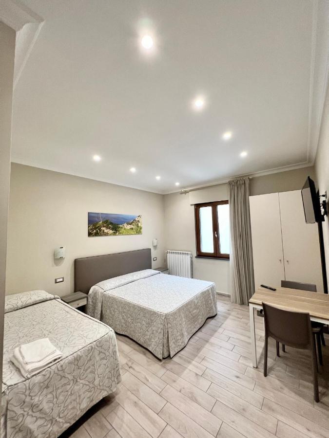 Relais Milo Hotel Аджерола Екстериор снимка